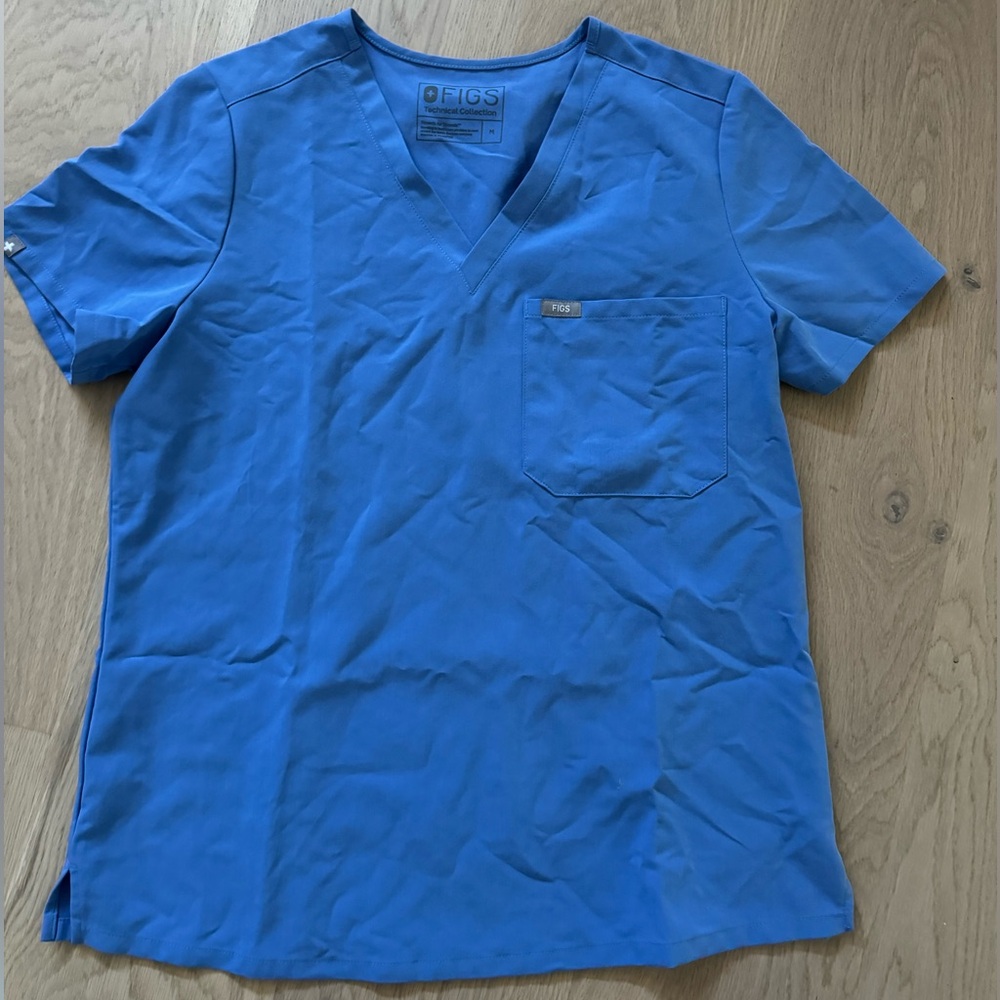 Like new figs catarina ceil blue size M scrub top